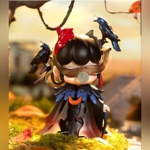 Nanci Chinese Poetry Series Figures  "Crows On Withered Vines"